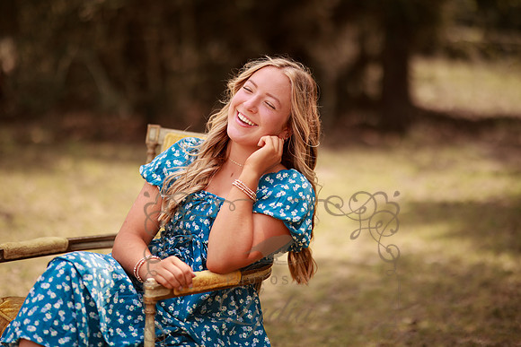 Ella-8