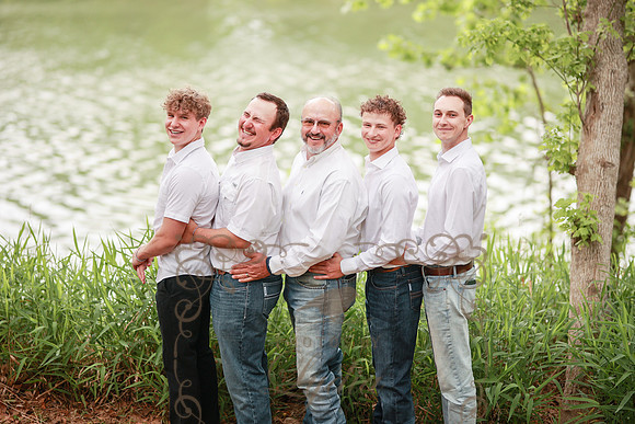 Family-1052