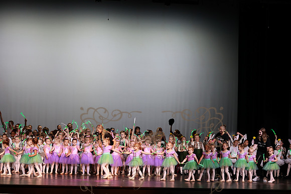 Grand Finale & Awards (121)
