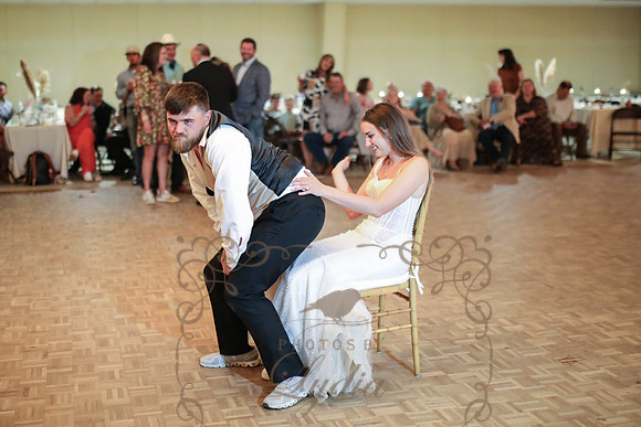 Bouquet & Garter-59