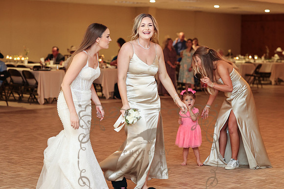 Bouquet & Garter-18