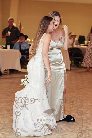 Bouquet & Garter-17