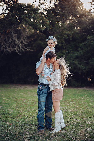 Family-0571
