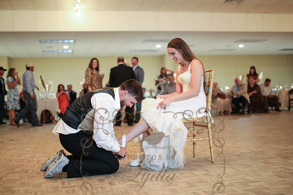 Bouquet & Garter-57