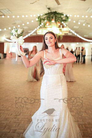 Bouquet & Garter-45