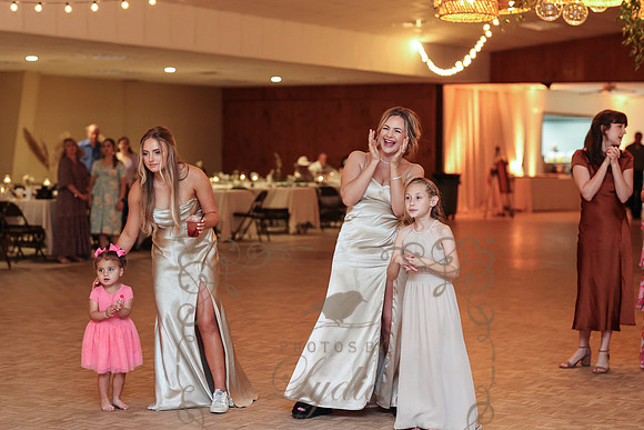 Bouquet & Garter-14