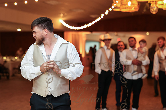 Bouquet & Garter-27