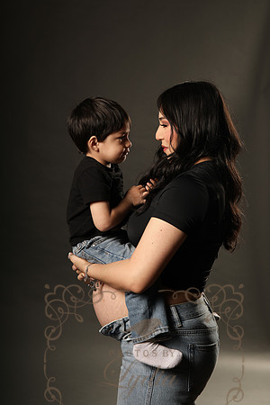 Maternity-14